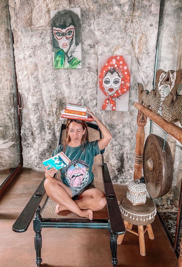 Los Principios de la Enseñanza del Yoga: Guía Ultra-Completa para Convertirse en un Súper Profesor de Yoga 🧘‍♀️🧘‍♂️